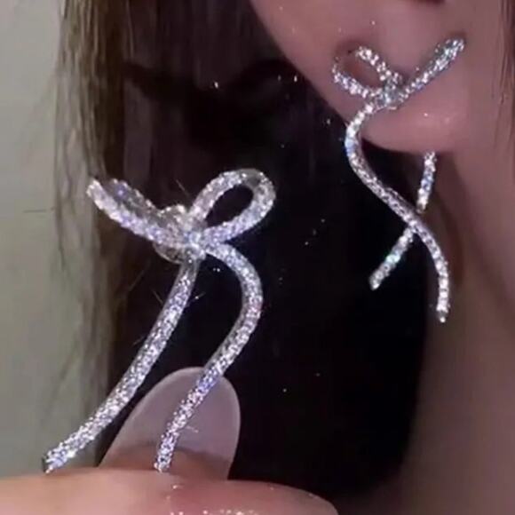 Rhinestone Bow Stud Earrings - Picture 1 of 2